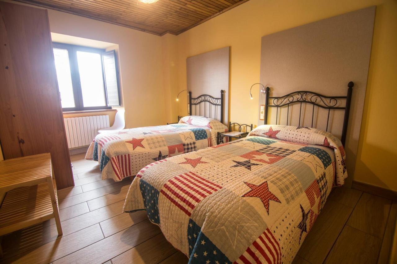 Casa Nunez Guest House Fonfría Екстериор снимка